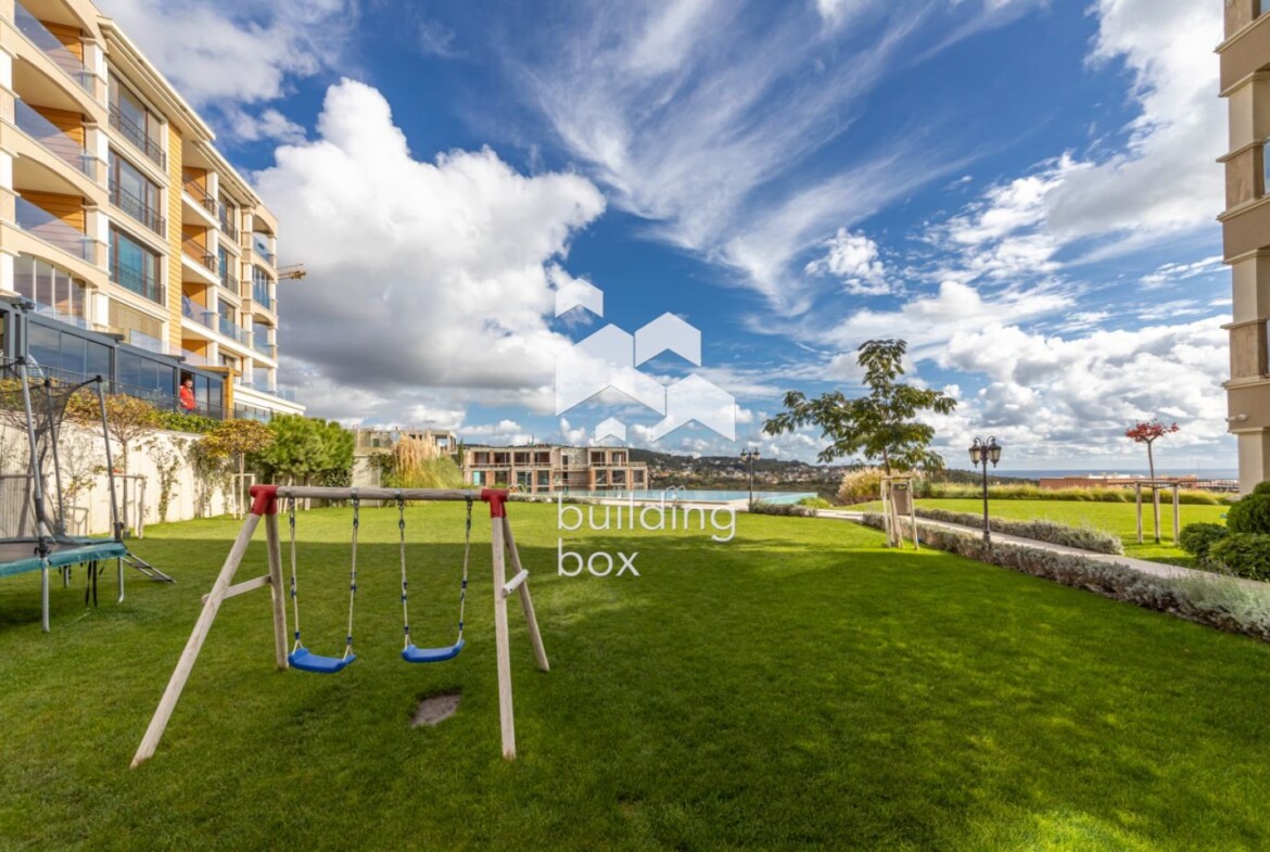 Лукс, простор и море – апартамент в бутикова сграда до к.к. Св. Св. Константин и Елена - 0