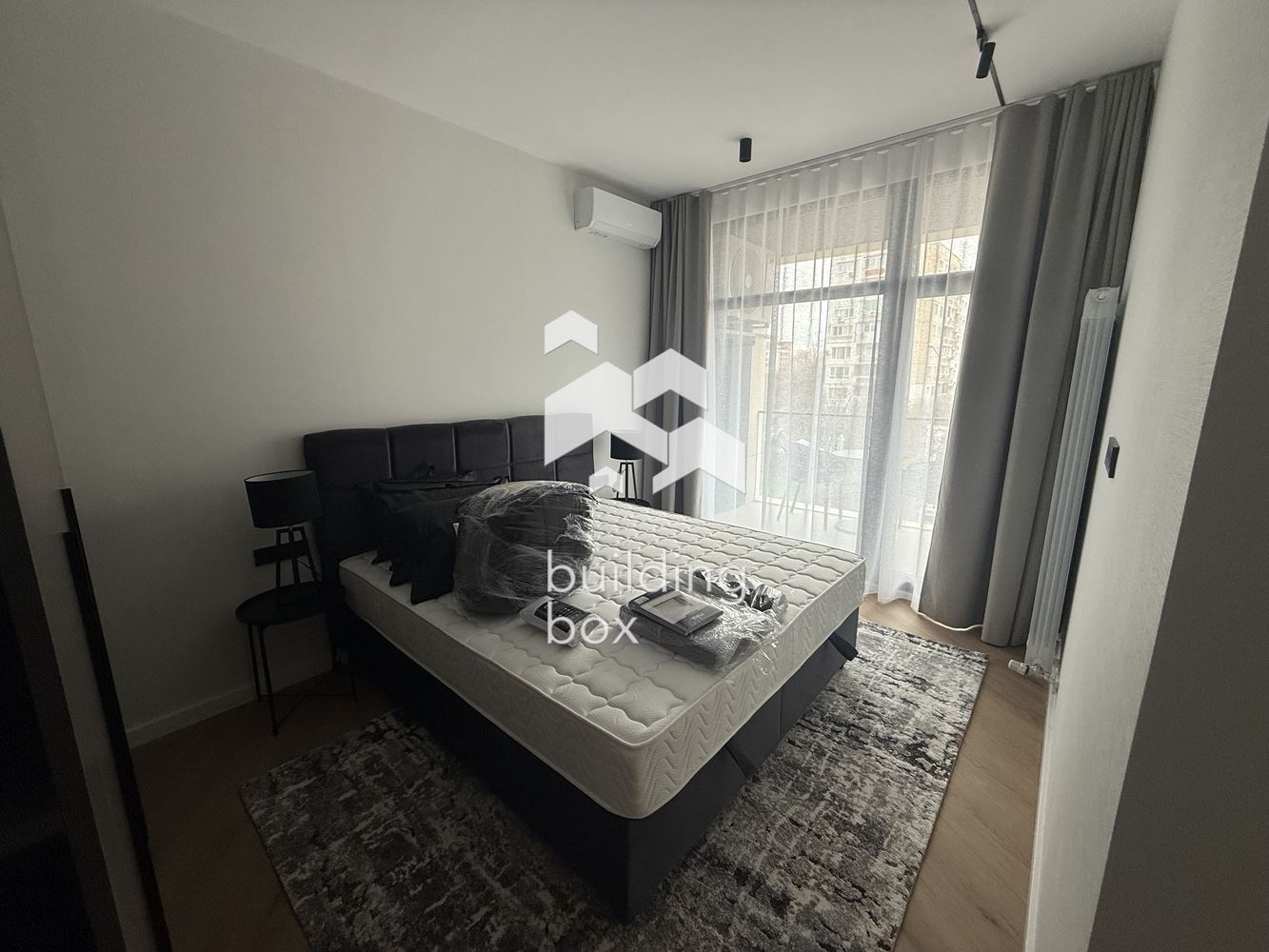 двустаен в младост 4 - 0