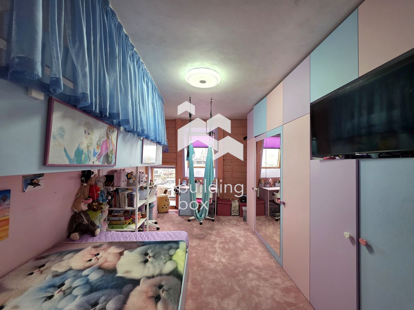 Елегантен тристаен апартамент с панорамна гледка в кв. Бояна, м-т Гърдова глава - 0