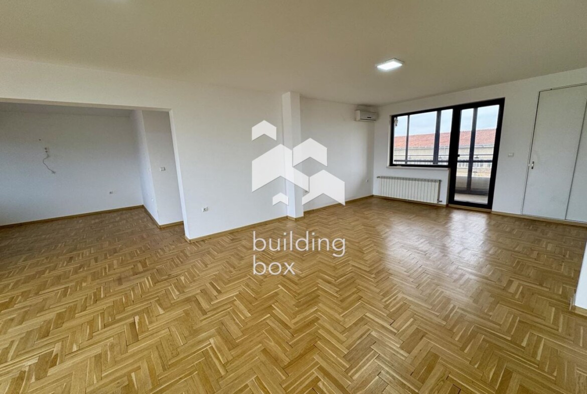 Двустаен апартамент / офис на бул. Черни Връх - 0