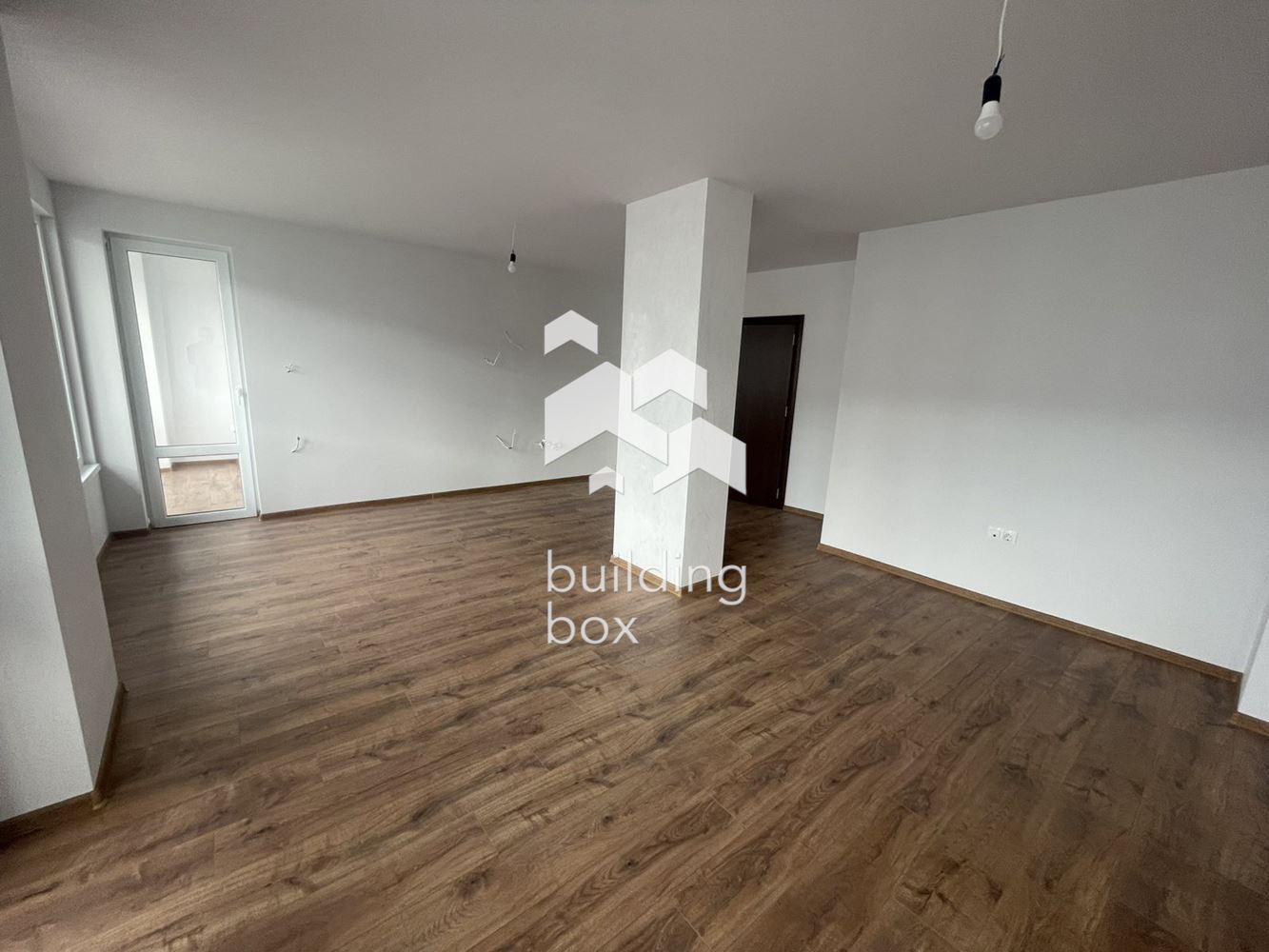 Прекрасен Тухлен Апарамент на Отлична Локация