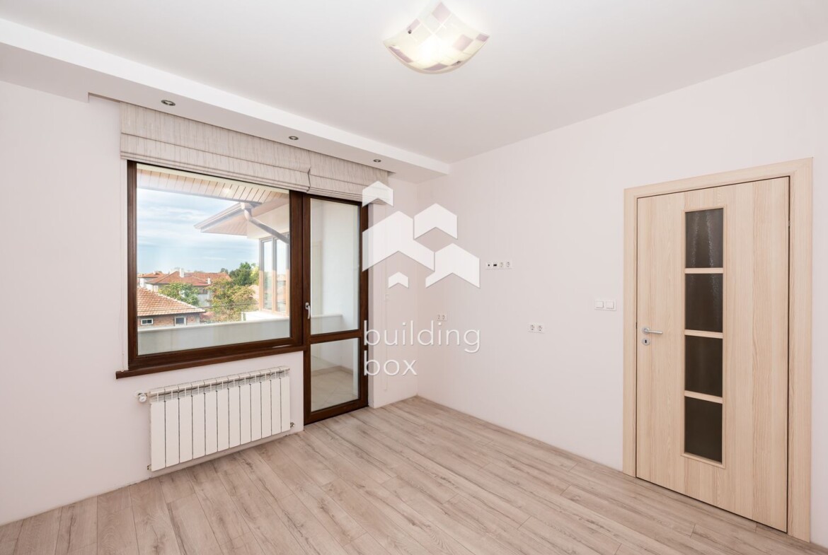 Самостоятелна Къща в град Раковски със спа зона - 0