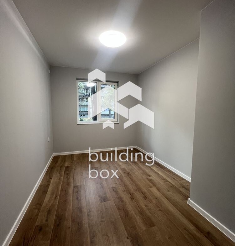 Двустаен апартамент с три отделни помещения кв. Гагарин - 0