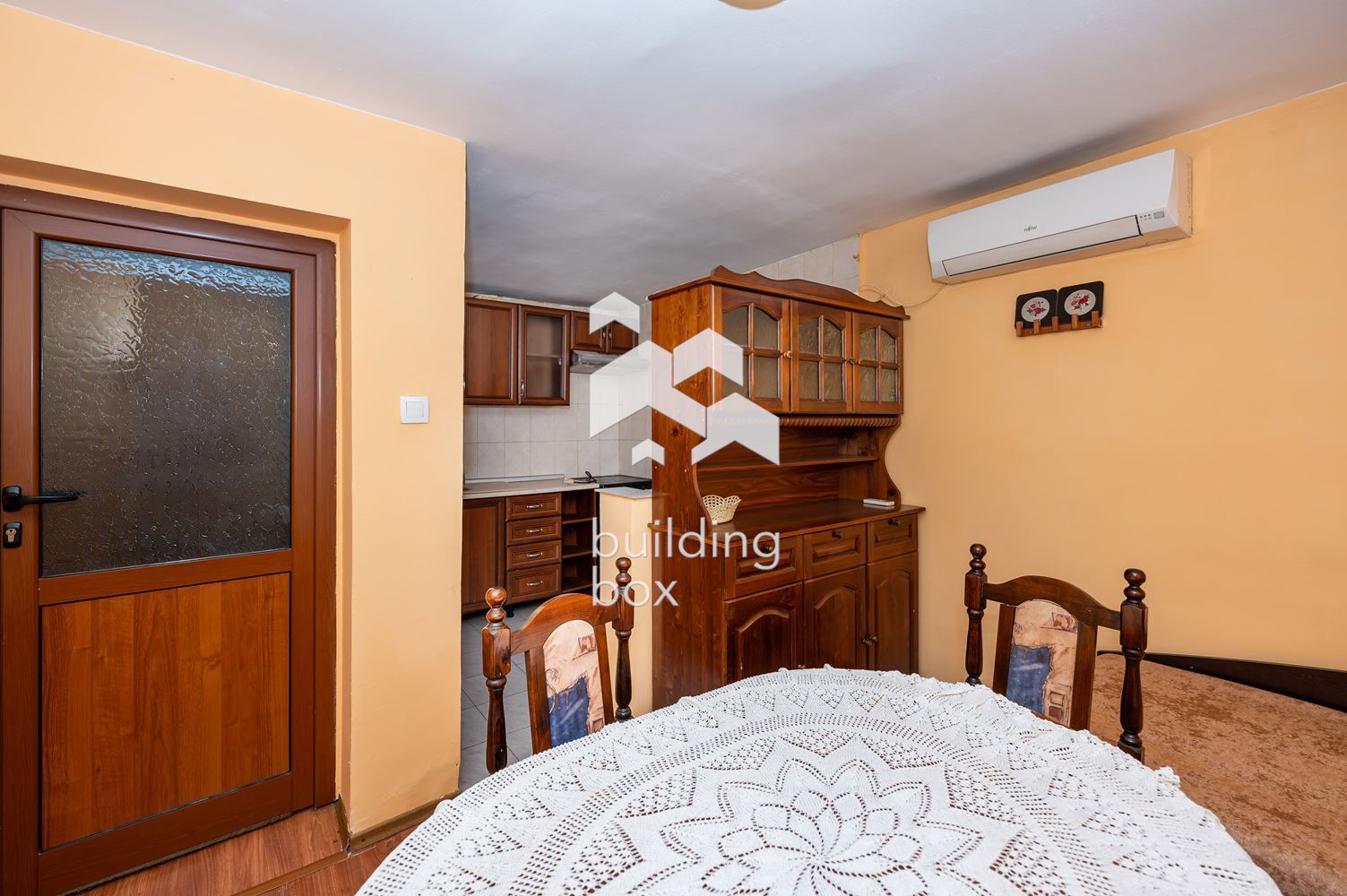 Обзаведен етаж от къща - Гребна база - 0