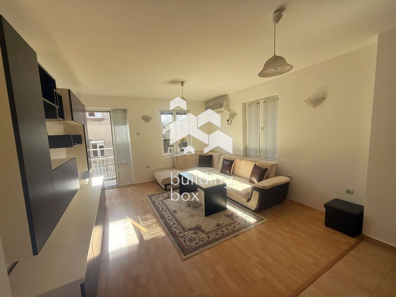 Тристаен апартамент под наем в центъра на гр. Пловдив - 0