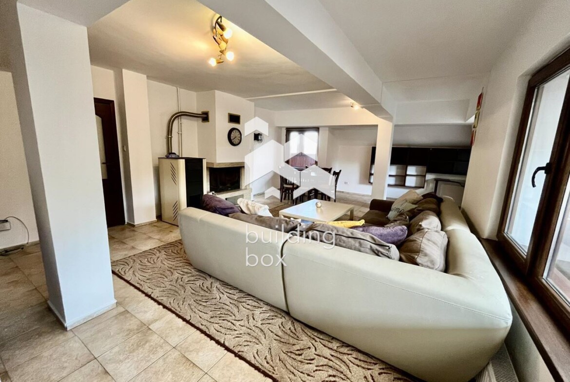 Просторен мезонет с гледка към Витоша - 0