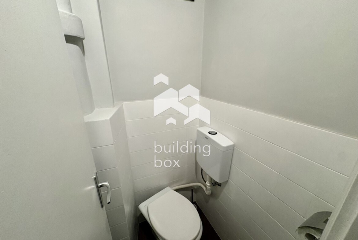 Тристаен апартамент в Центъра - 0