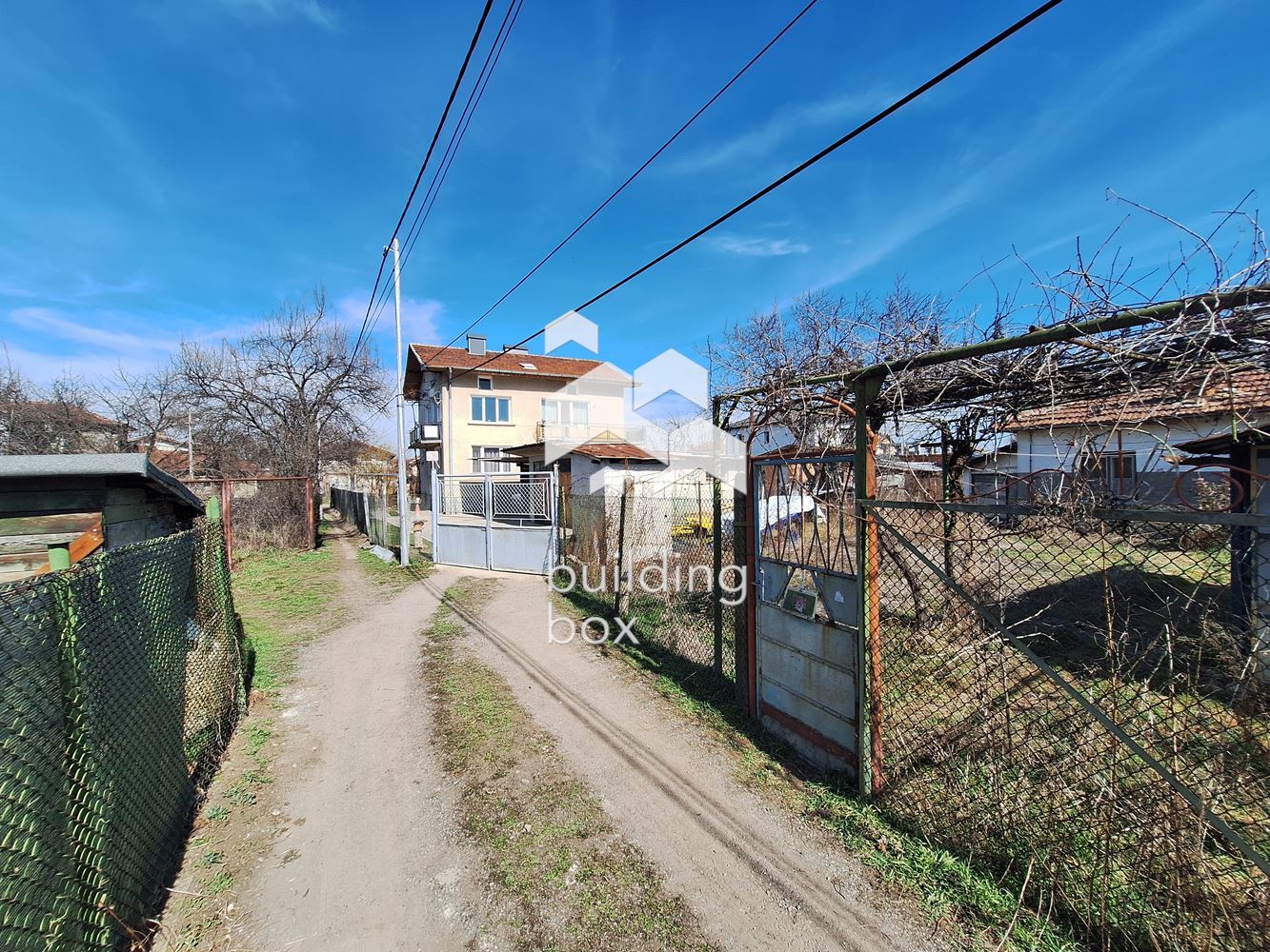 Къща за ремонт - кв. Абдовица - 0