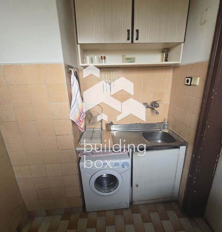 Двустаен апартамент - кв. Западен парк - 0