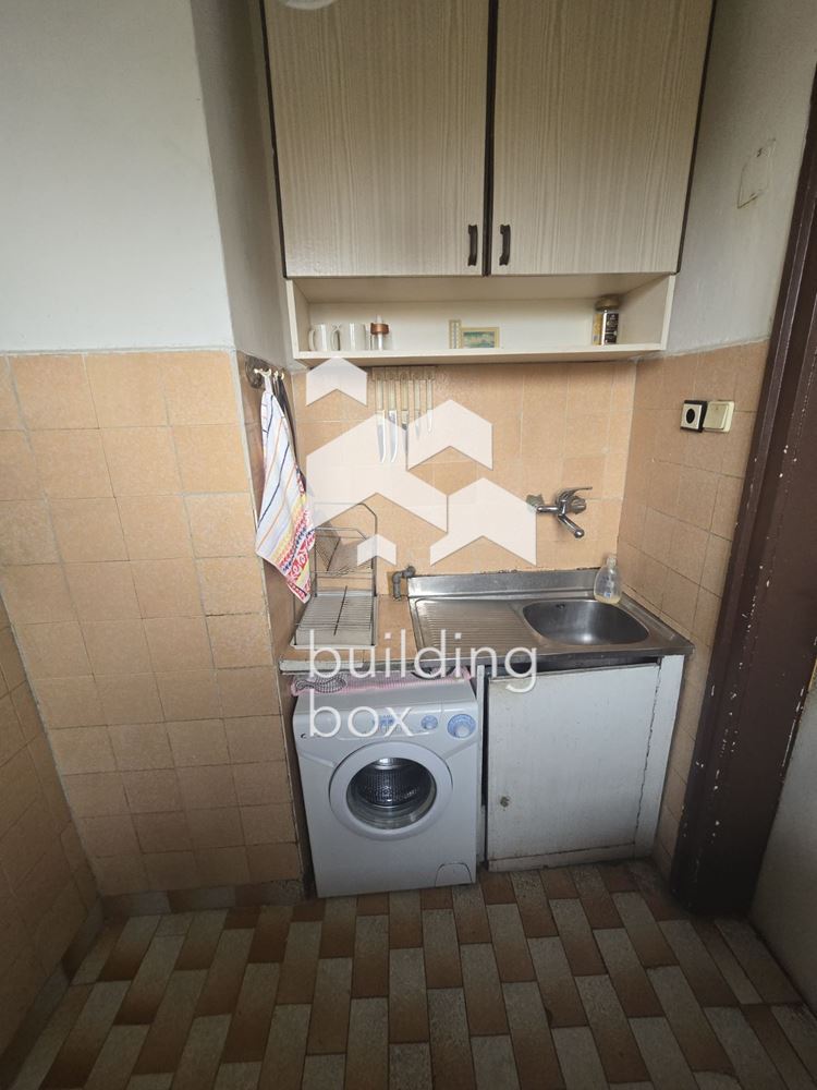 Двустаен апартамент - кв. Западен парк - 0