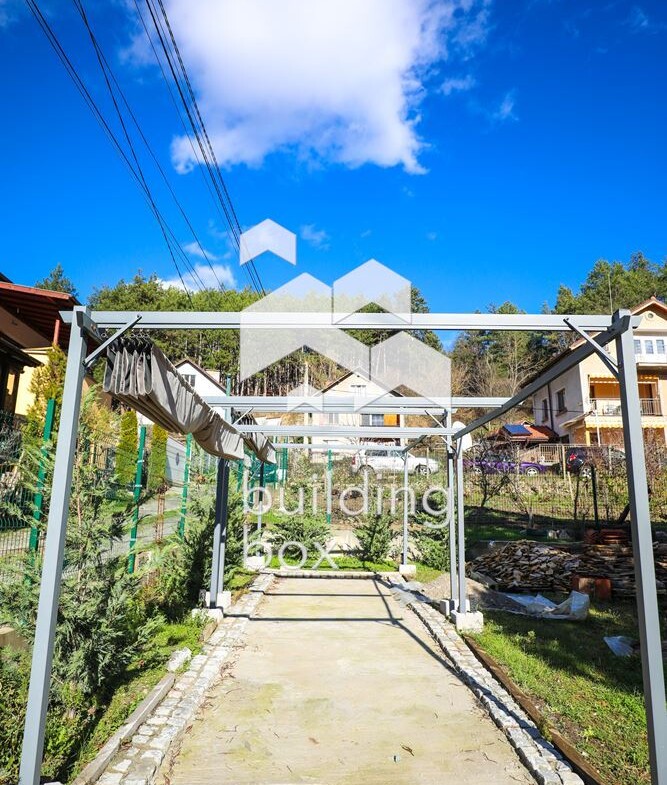 Къща - София, област, с.Искрец - 0