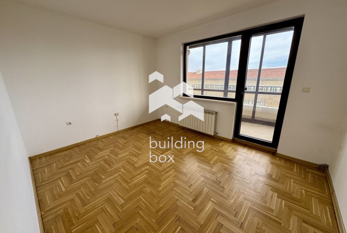 Двустаен апартамент / офис на бул. Черни Връх - 0