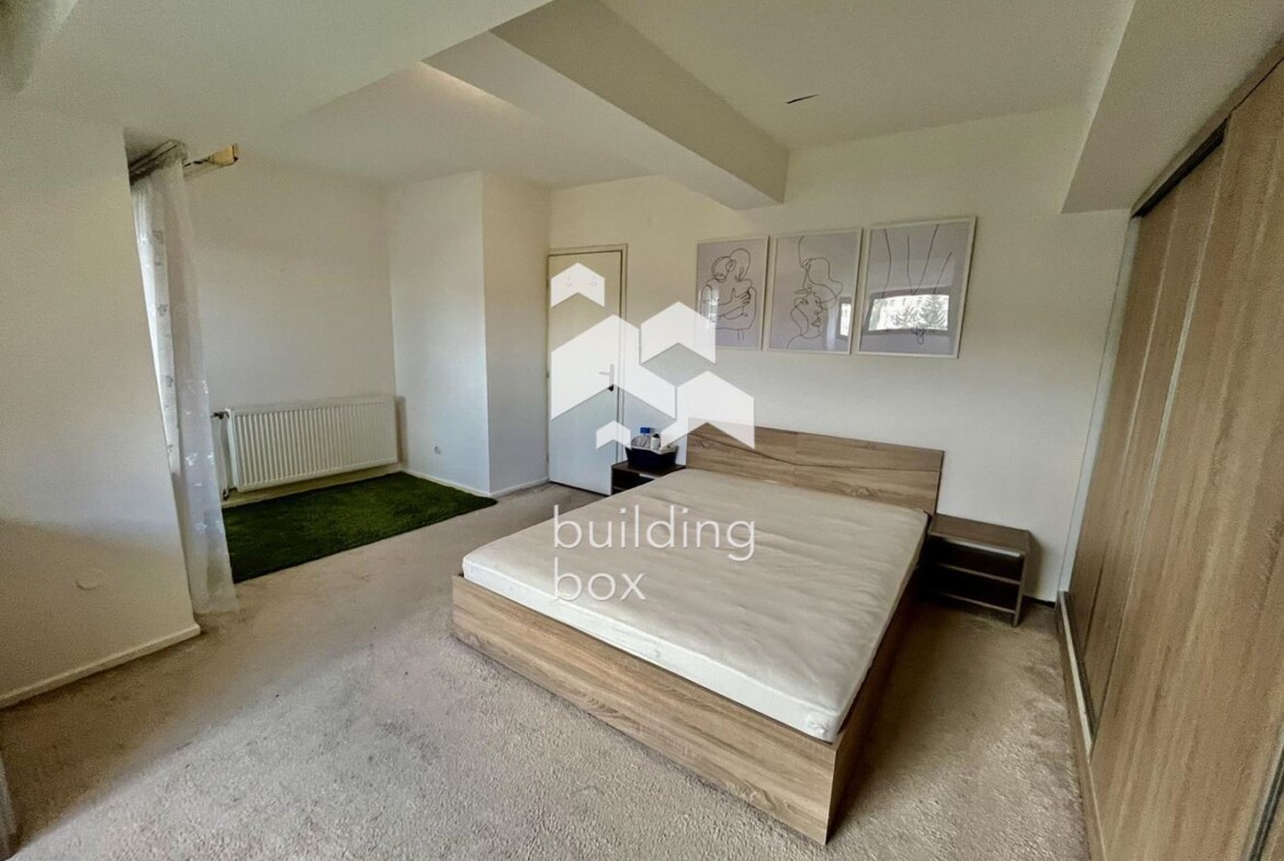 Просторен мезонет с гледка към Витоша - 0