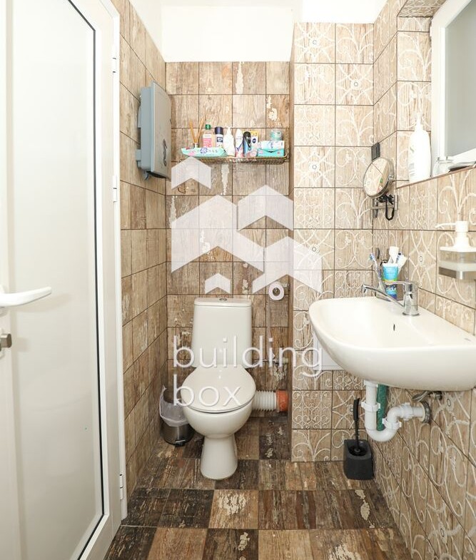 Къща - София, област, с.Искрец - 0