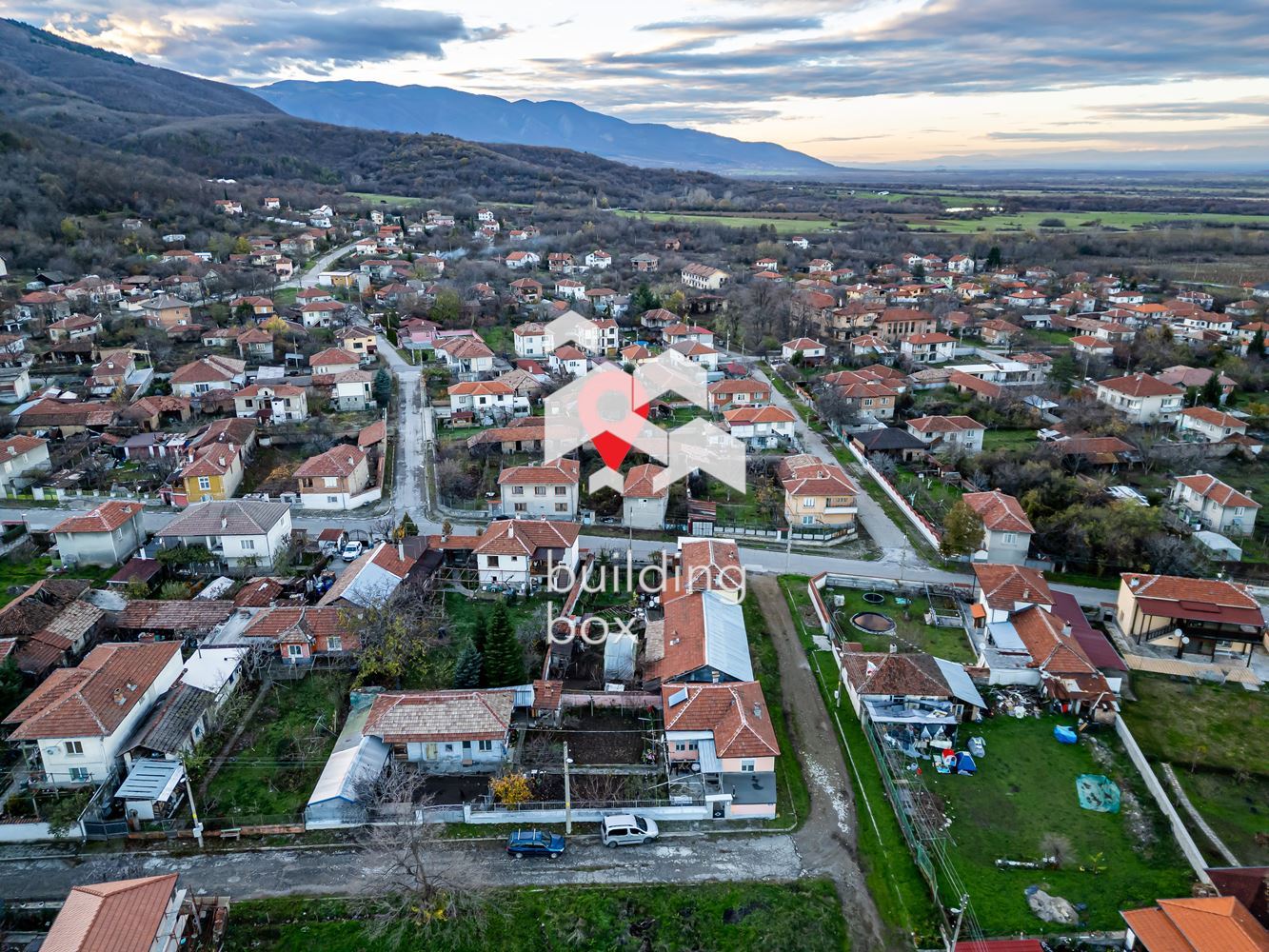 Двуетажна къща - село Новаково - 0