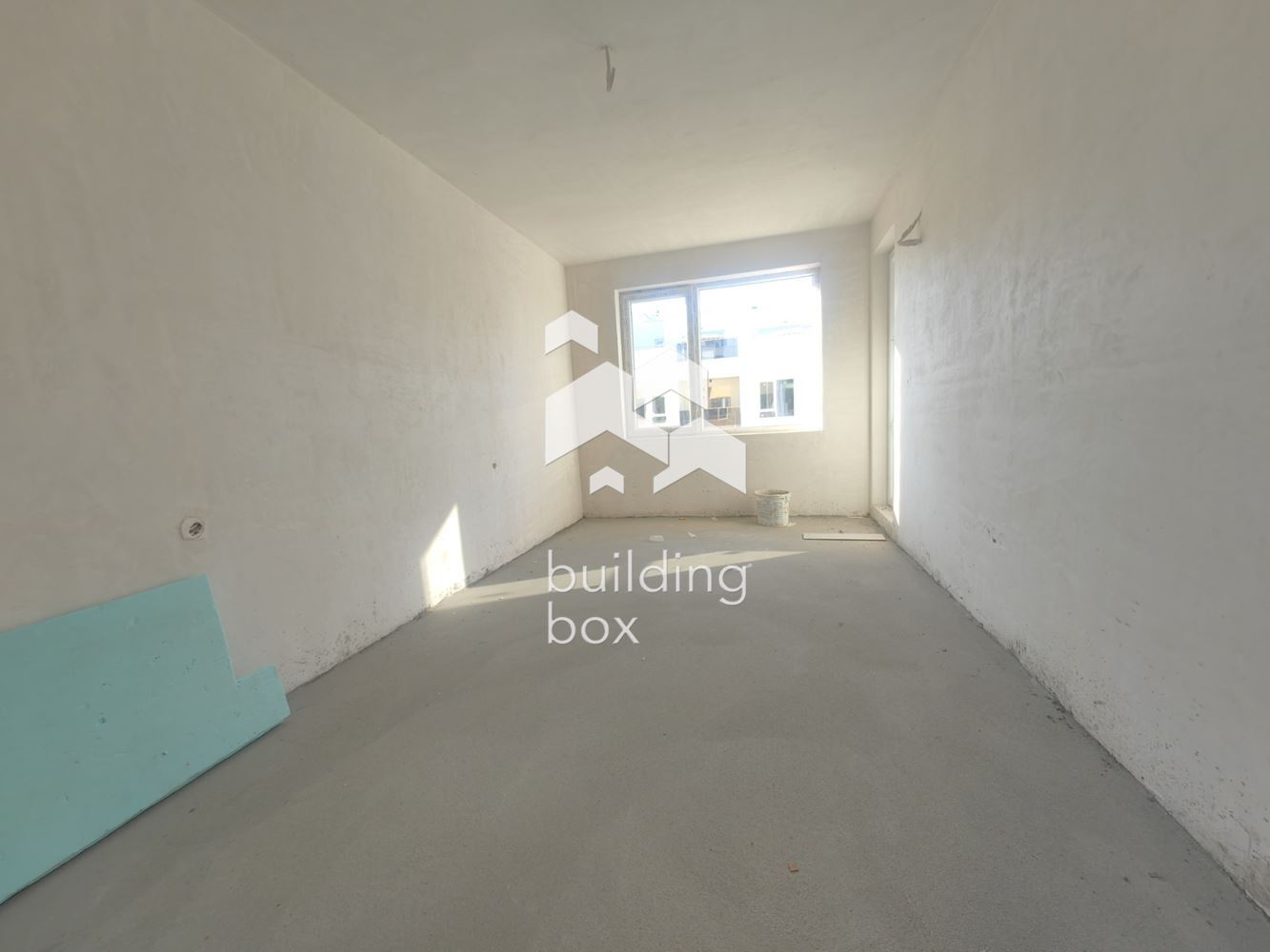 Двустаен апартамент в Южен - 0