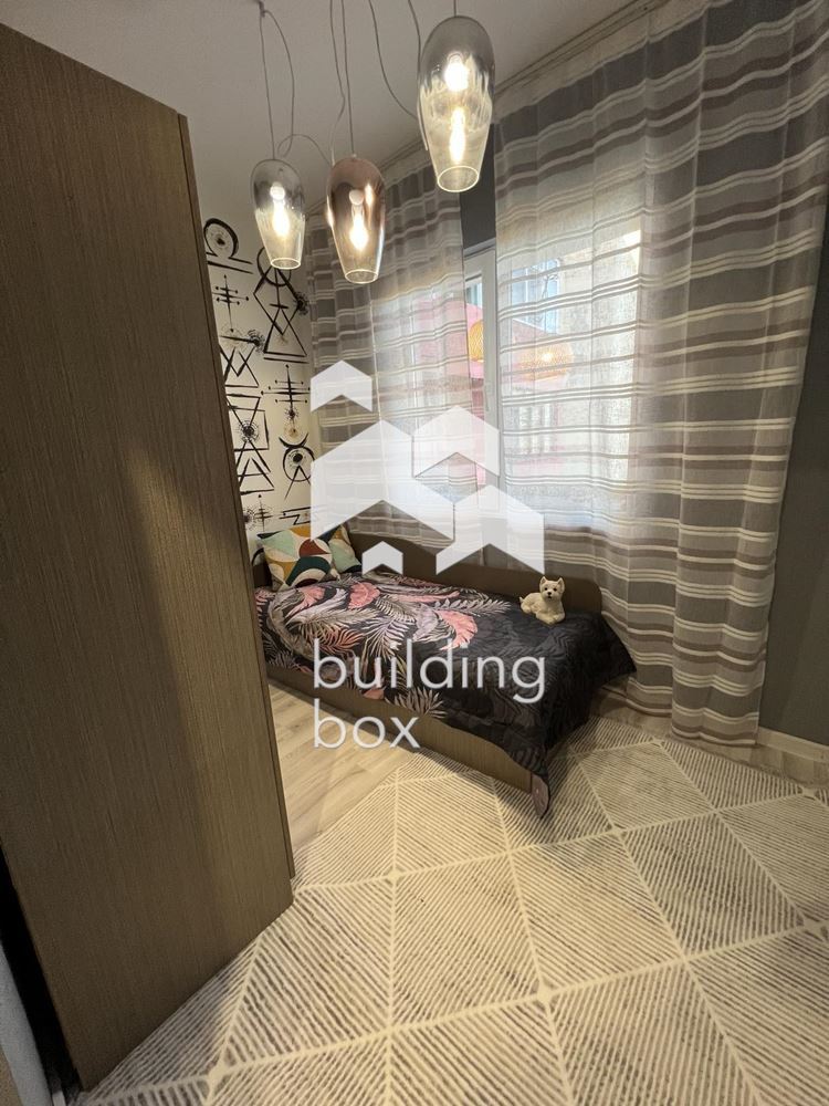 Тристаен апартамент в Кършияка - 0