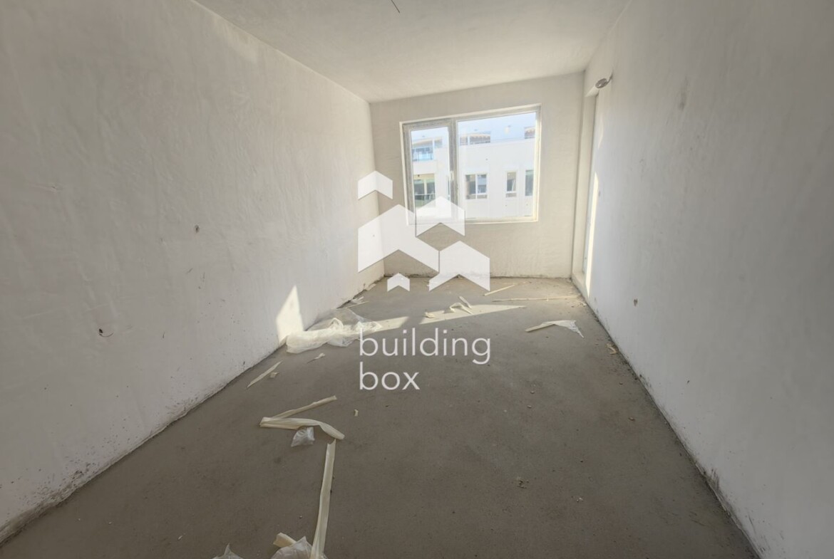 Двустаен апартамент в кв. Южен - 0