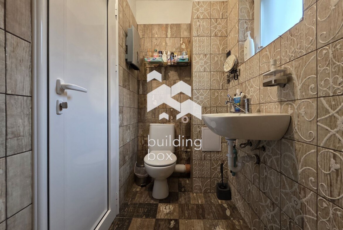 Къща - София, област, с.Искрец - 0