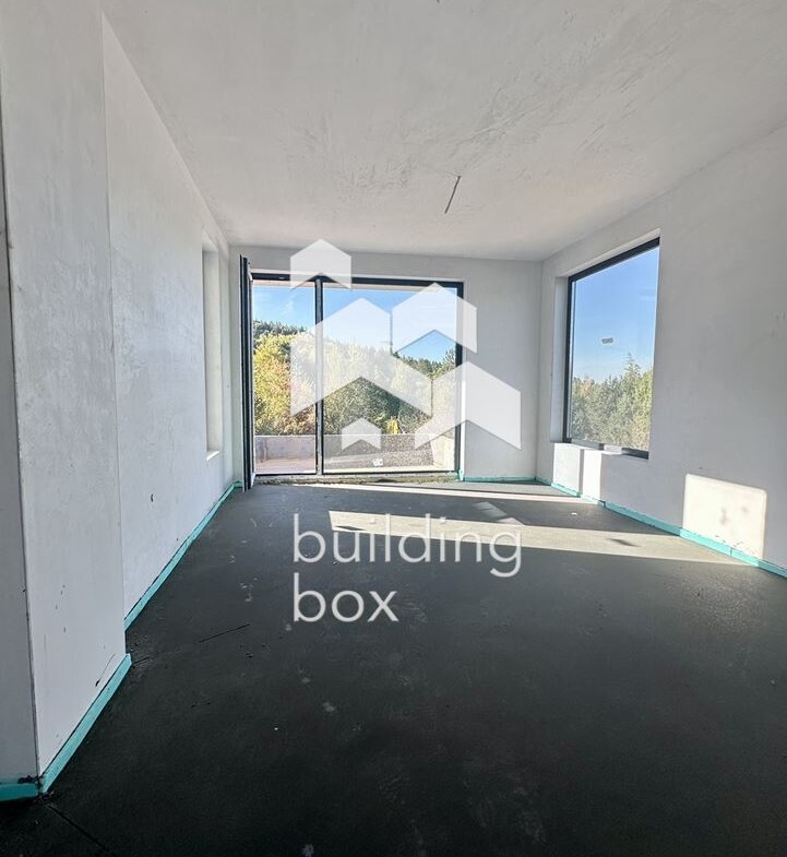 Къща в Бистрица - 0