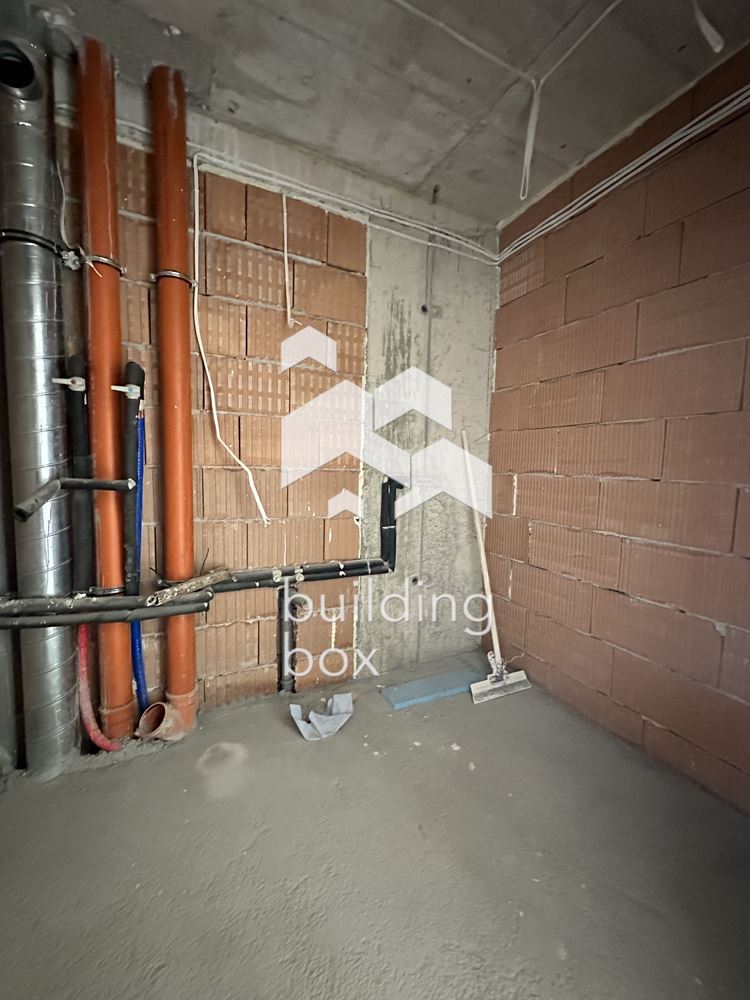 Тристаен апартамент - Център - 0