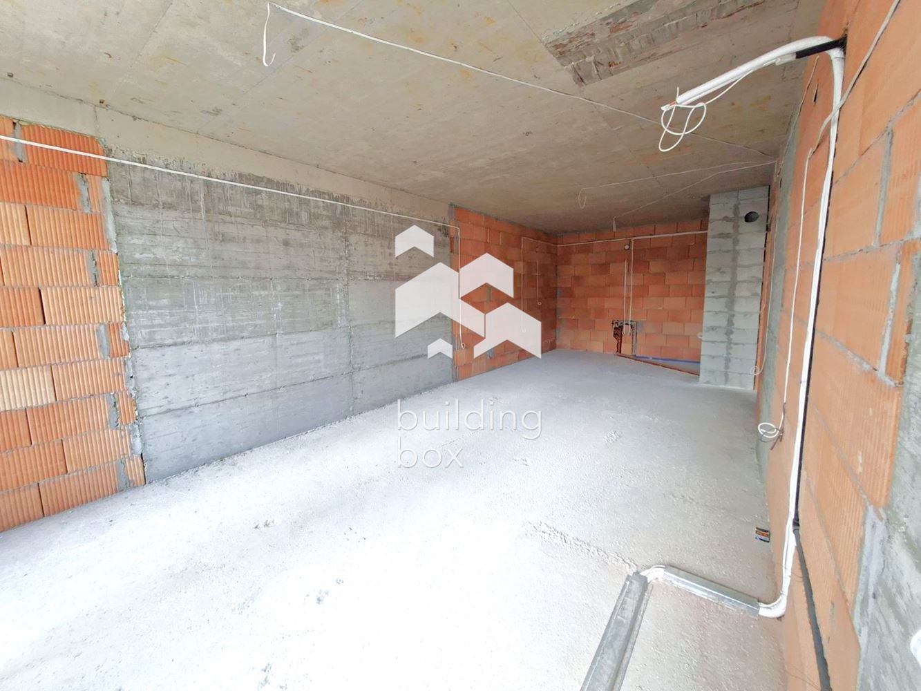 Двустаен южен апартамент в новострояща се сграда в кв.Изгрев - 0