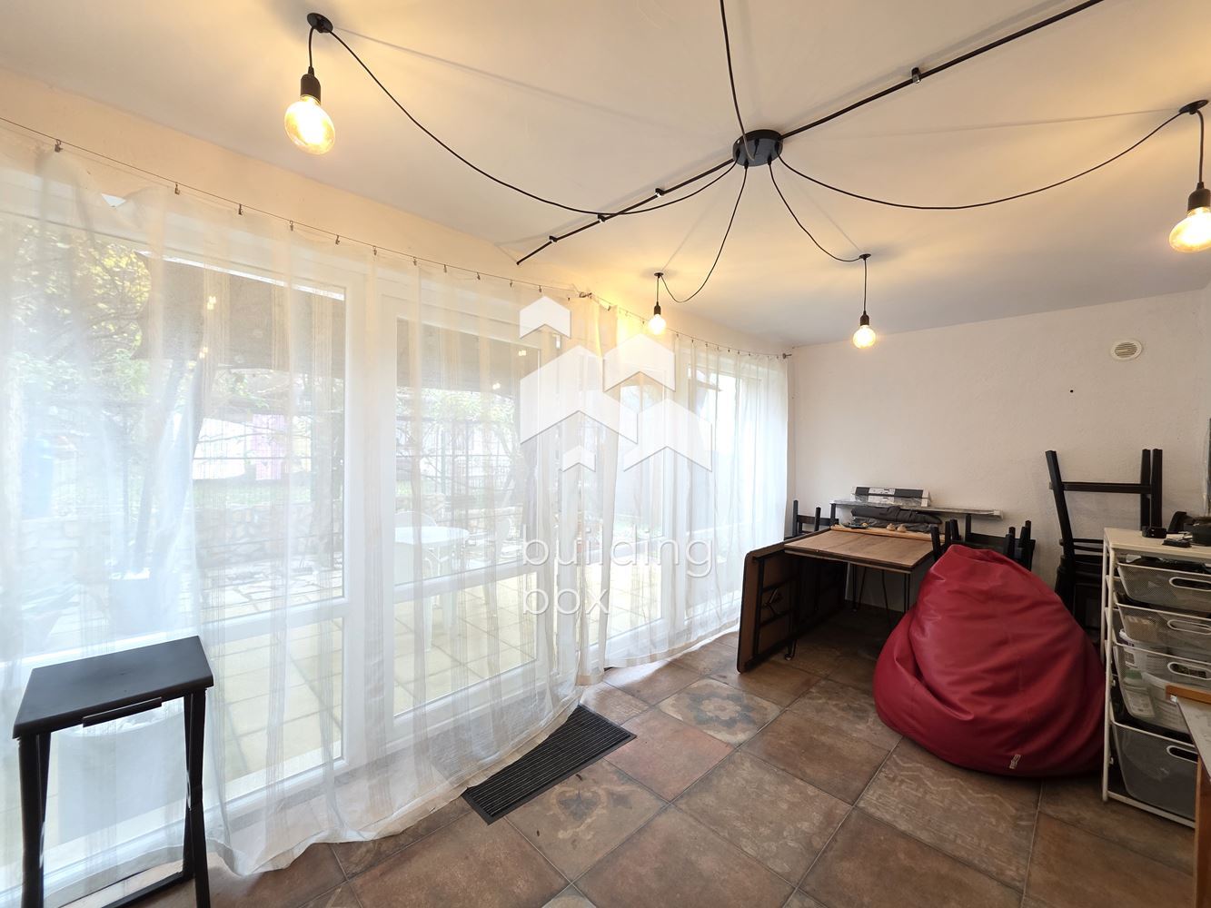 Къща - София, област, с.Искрец - 0