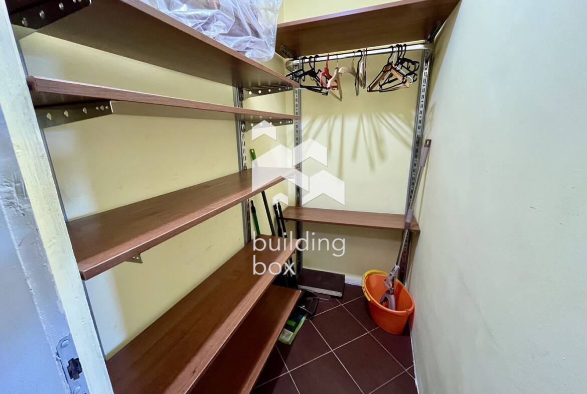 Уютен двустаен апартамент с гледка към Витоша - 0