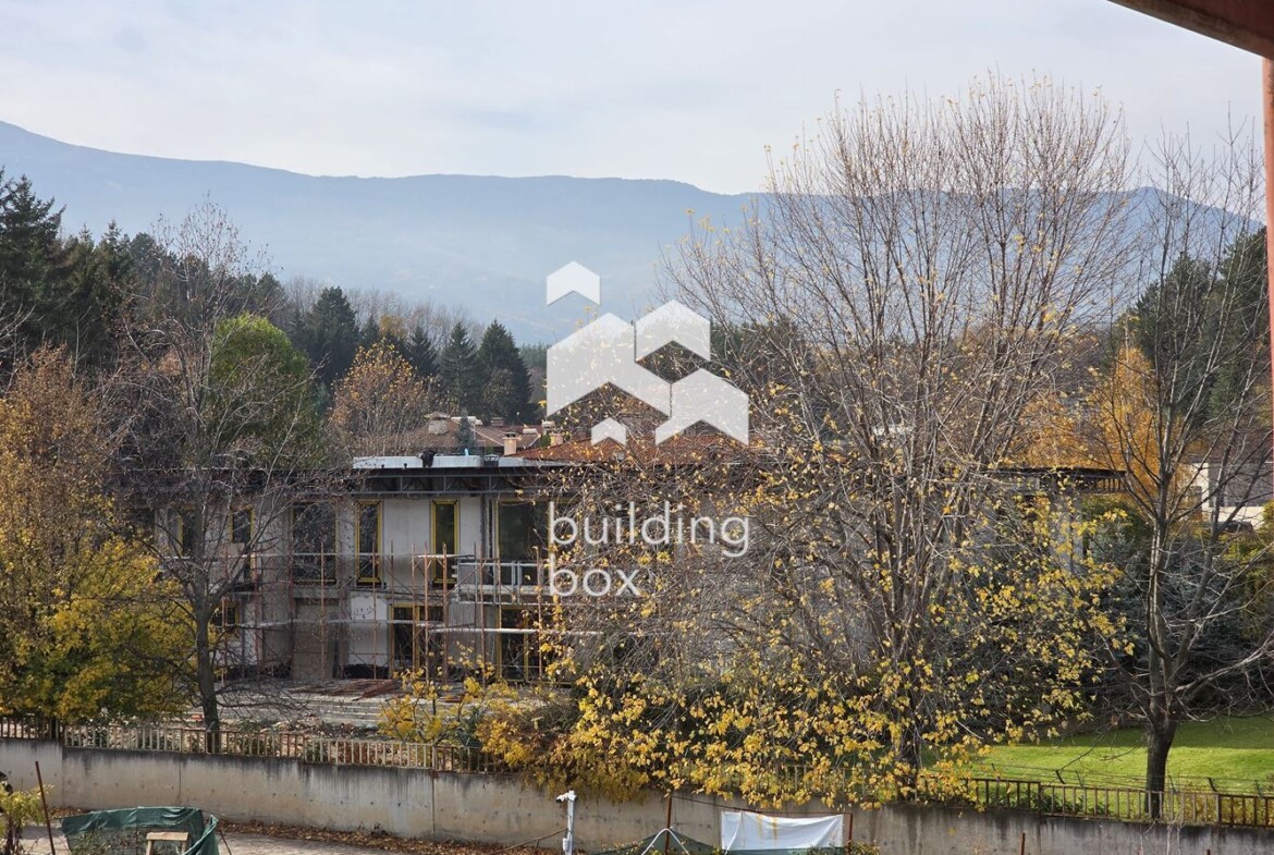 Тристаен апартамент - район "Панчарево" - 0