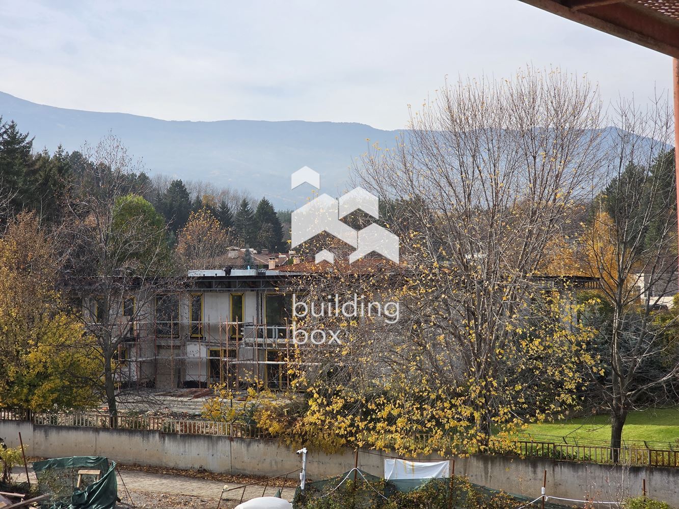 Тристаен апартамент - район "Панчарево" - 0