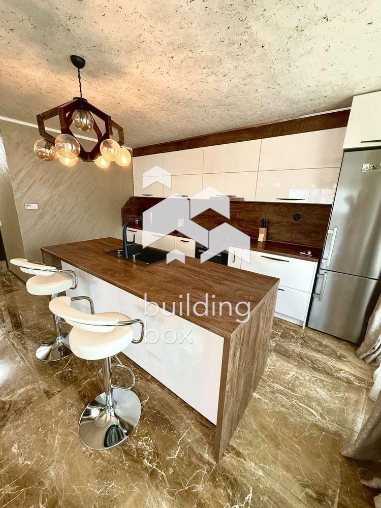 Обзаведен 3-стаен в Симеоново - 0