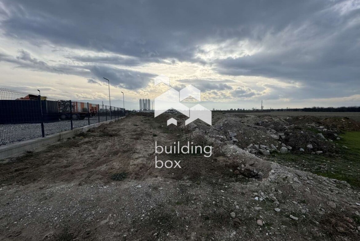 Парцел за промишлено строителство - район "Западен" - 0