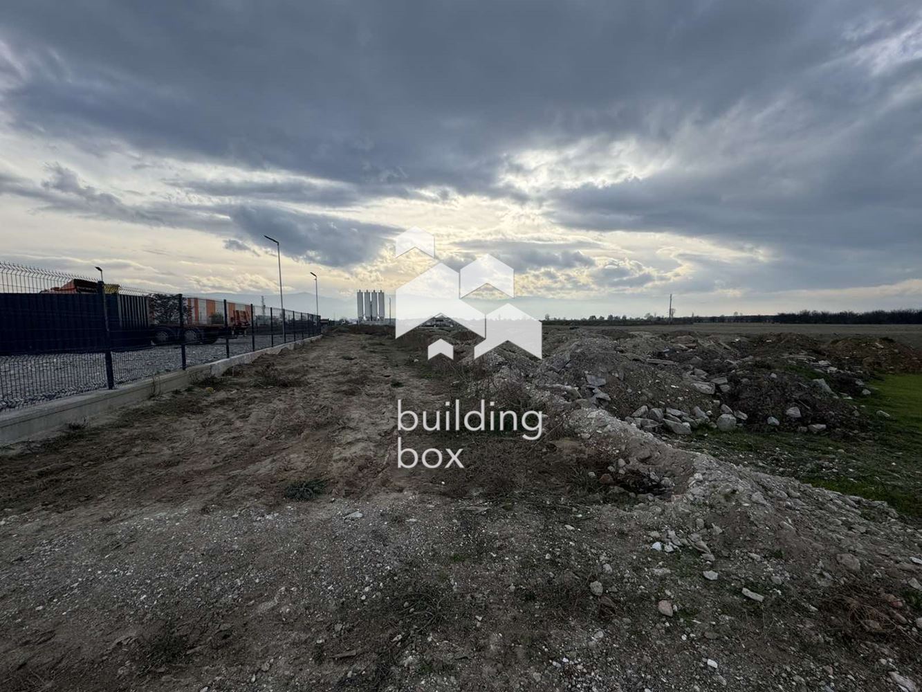 Парцел за промишлено строителство - район "Западен" - 0