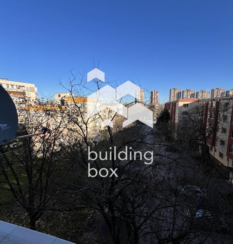 Тристаен апартамент в Изгрев - 0