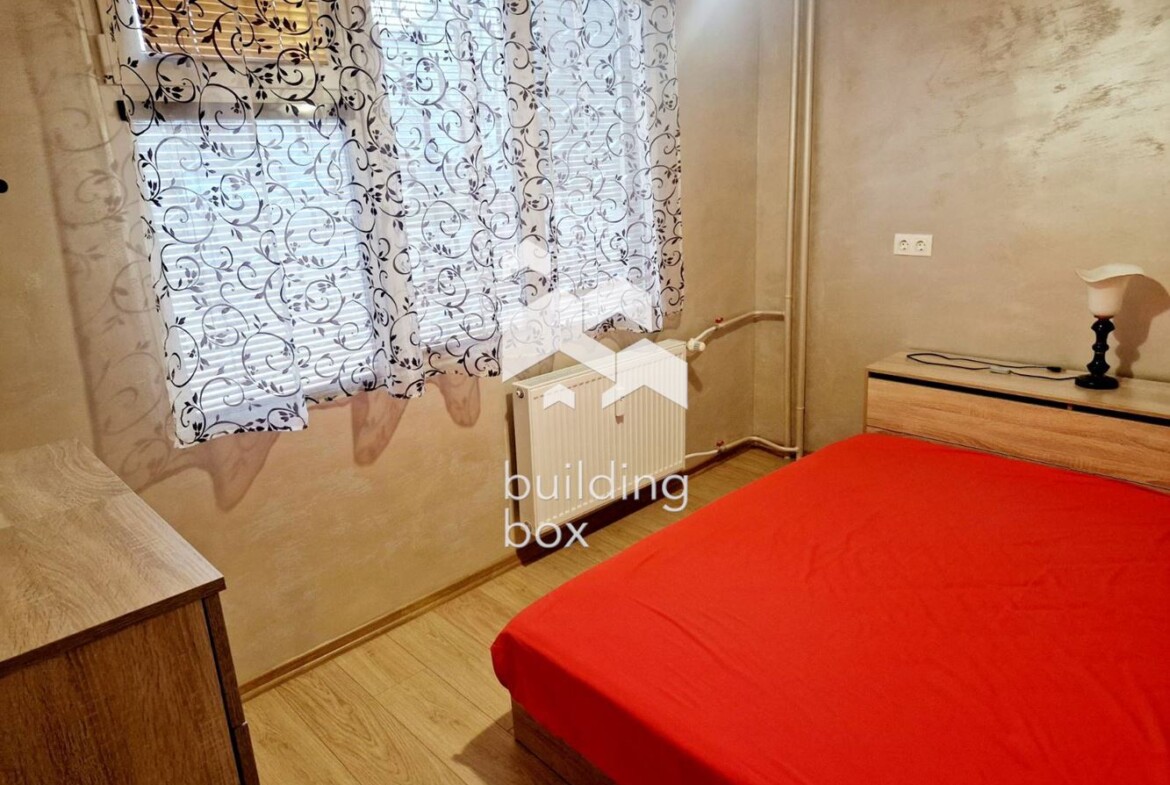 Уютен двустаен апартамент в жк. Дружба 2 - 0