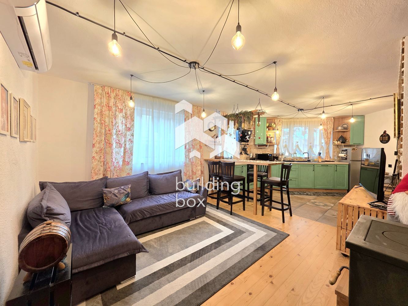 Къща - София, област, с.Искрец - 0