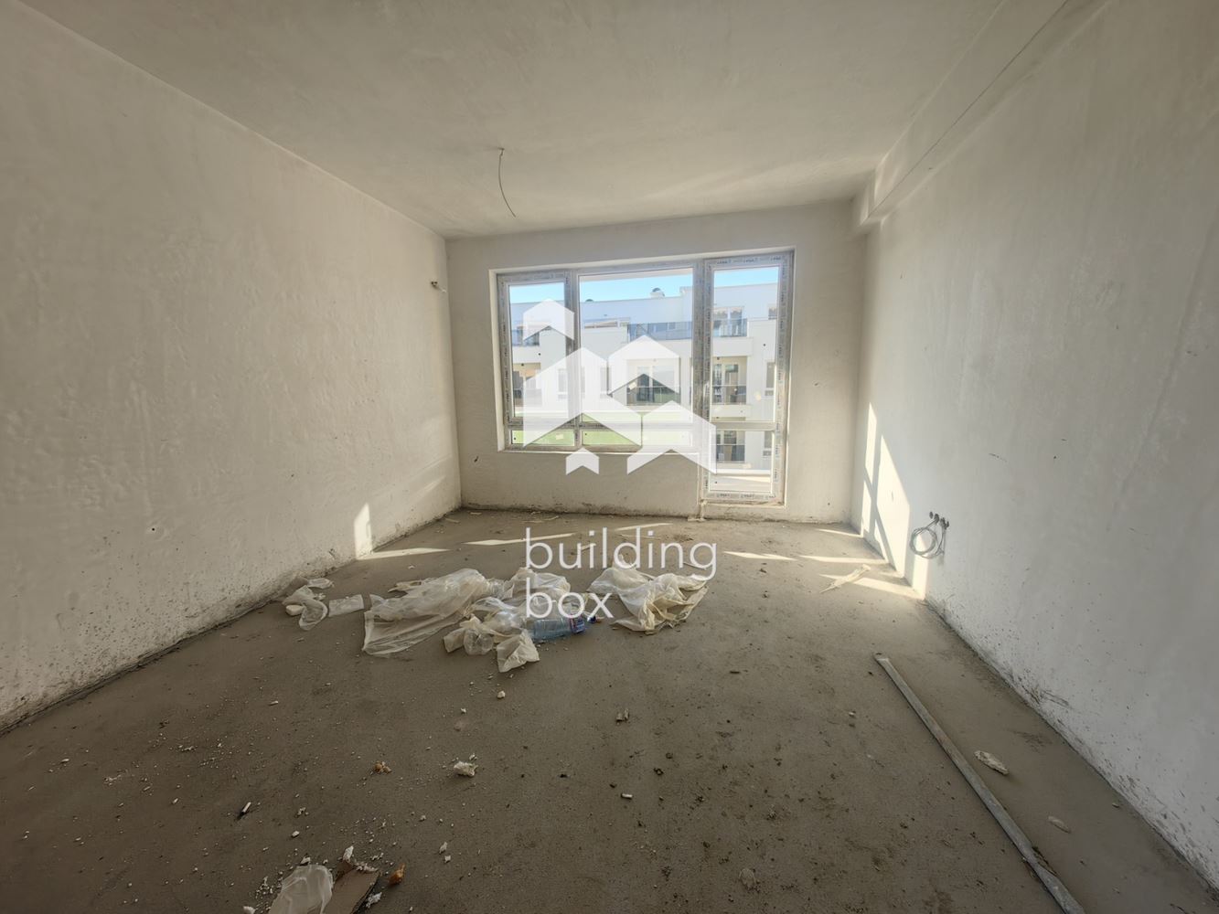 Двустаен апартамент кв. Южен - 0