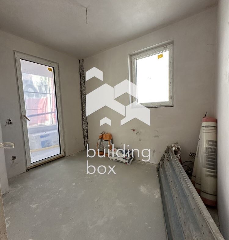 Тристаен апартамент - Център - 0