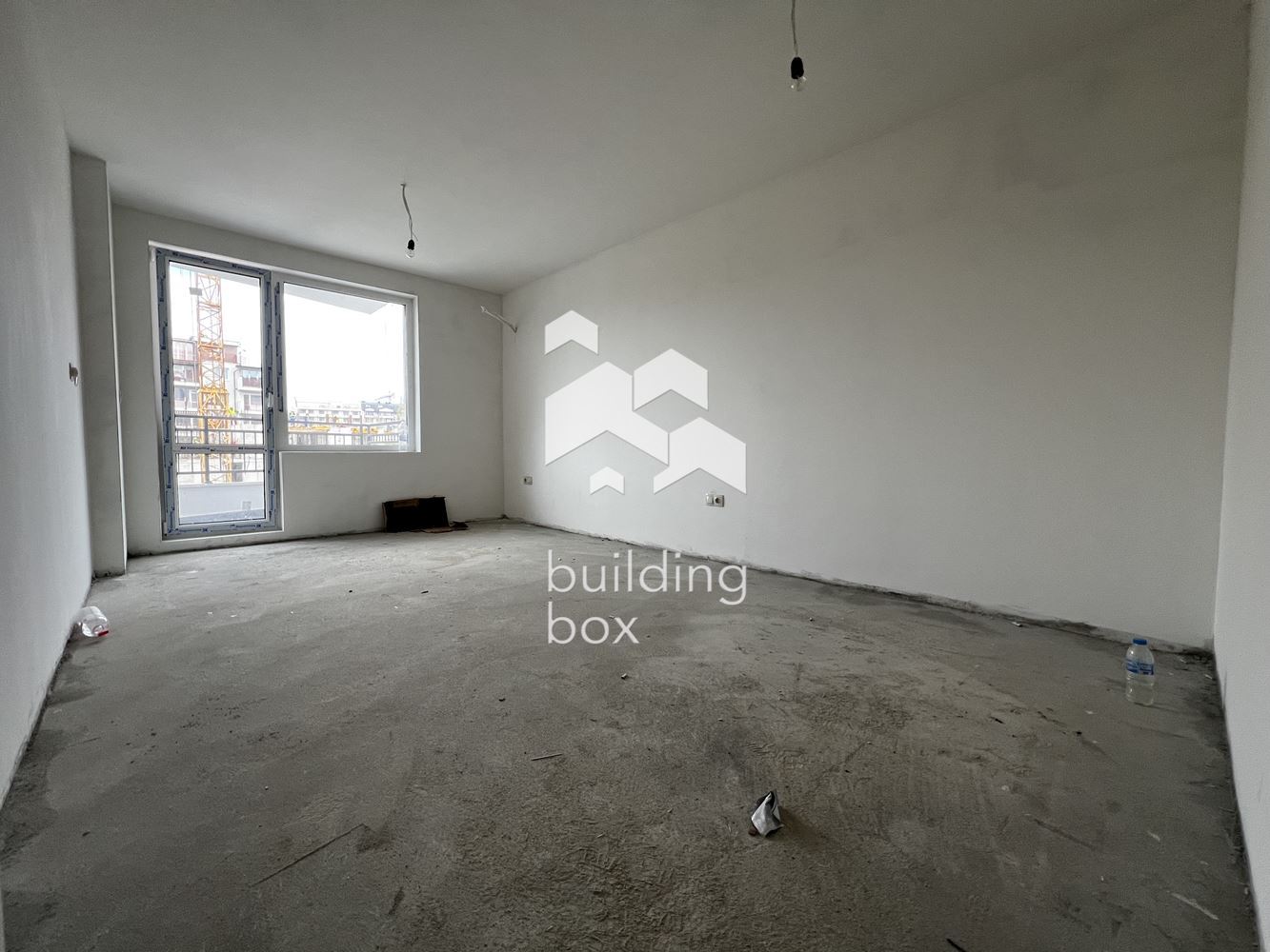 Тристаен апартамент - кв. Оборище - 0