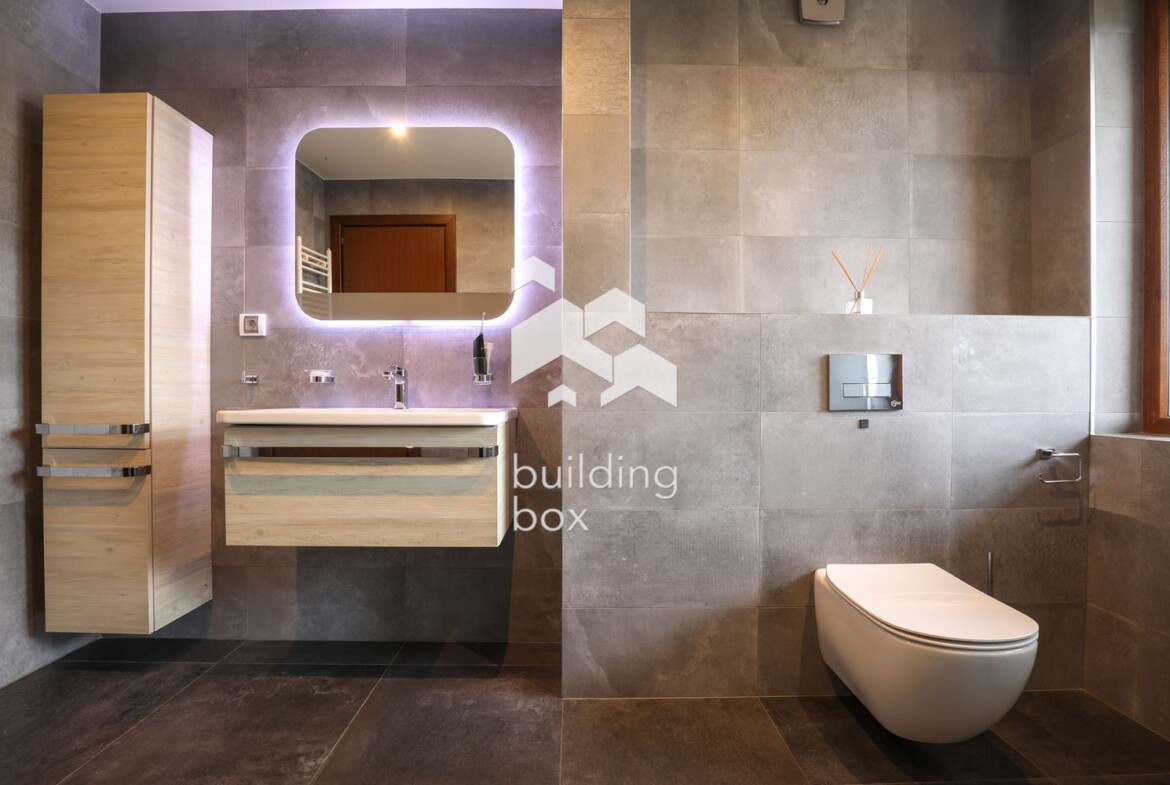 Четиристаен апартамент - ж.к. Бояна - 0