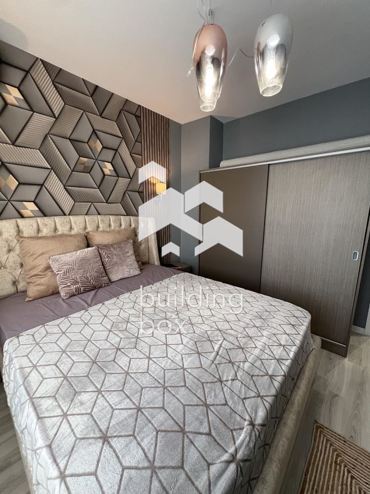 Тристаен апартамент в Кършияка - 0