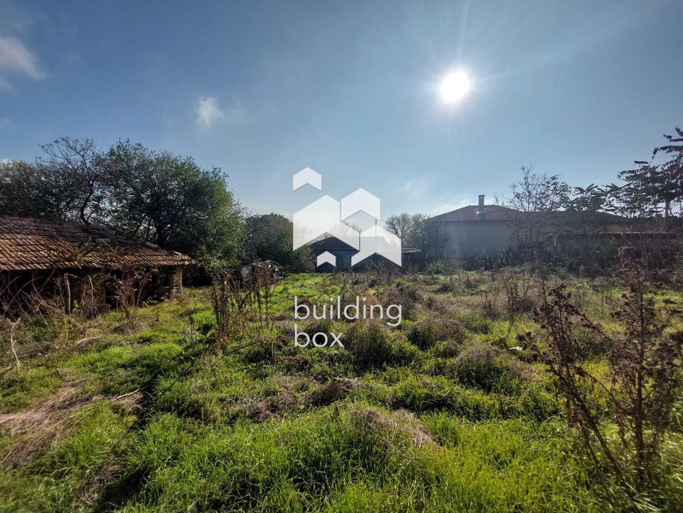 Къща на два етажа в село Войводино - 0