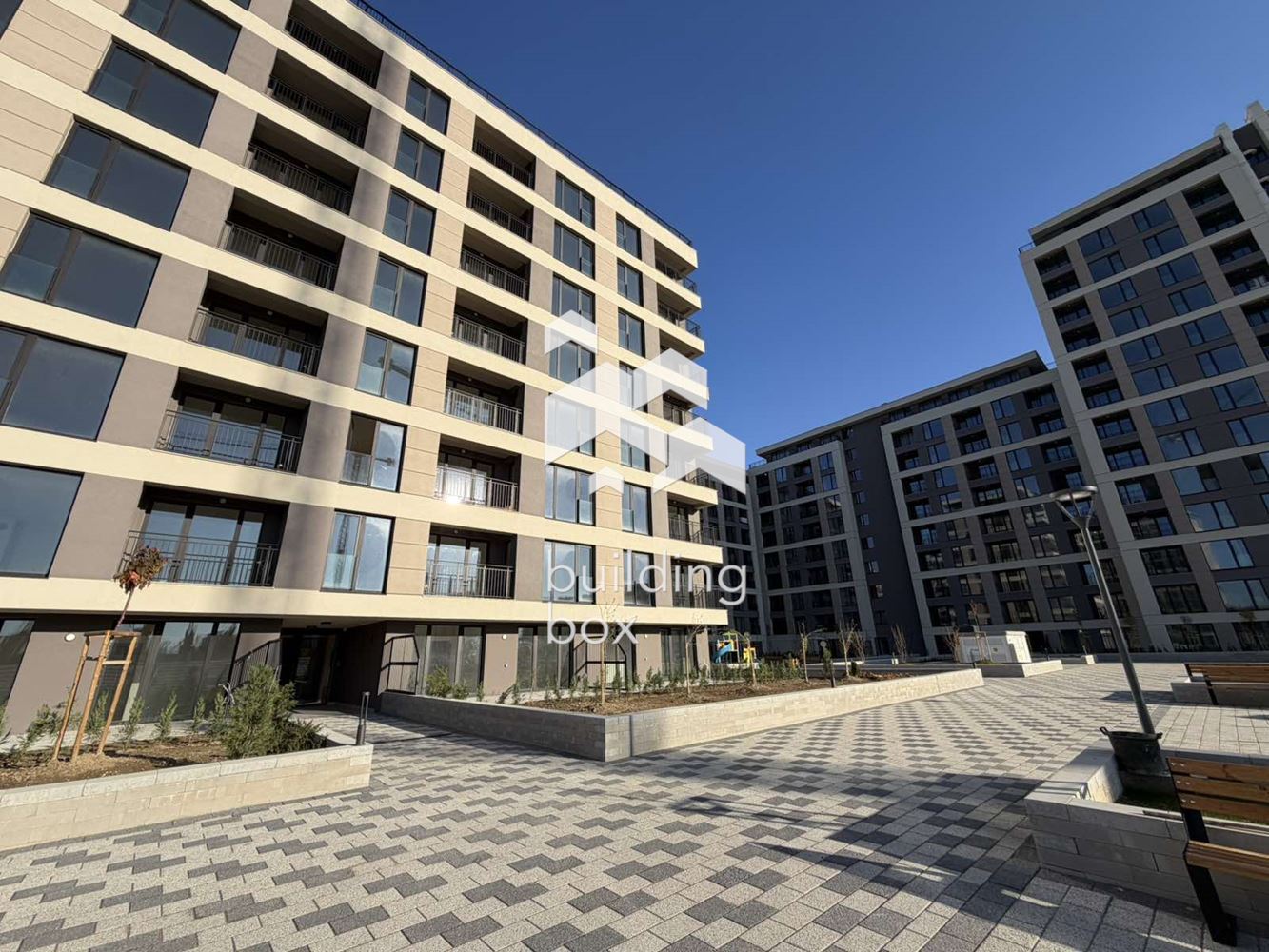 Тристаен апартамент в Residential Park Пловдив Акт 16 - 0