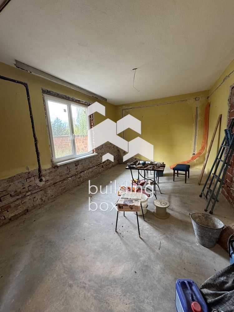 Етаж от къща в Банкя - 0