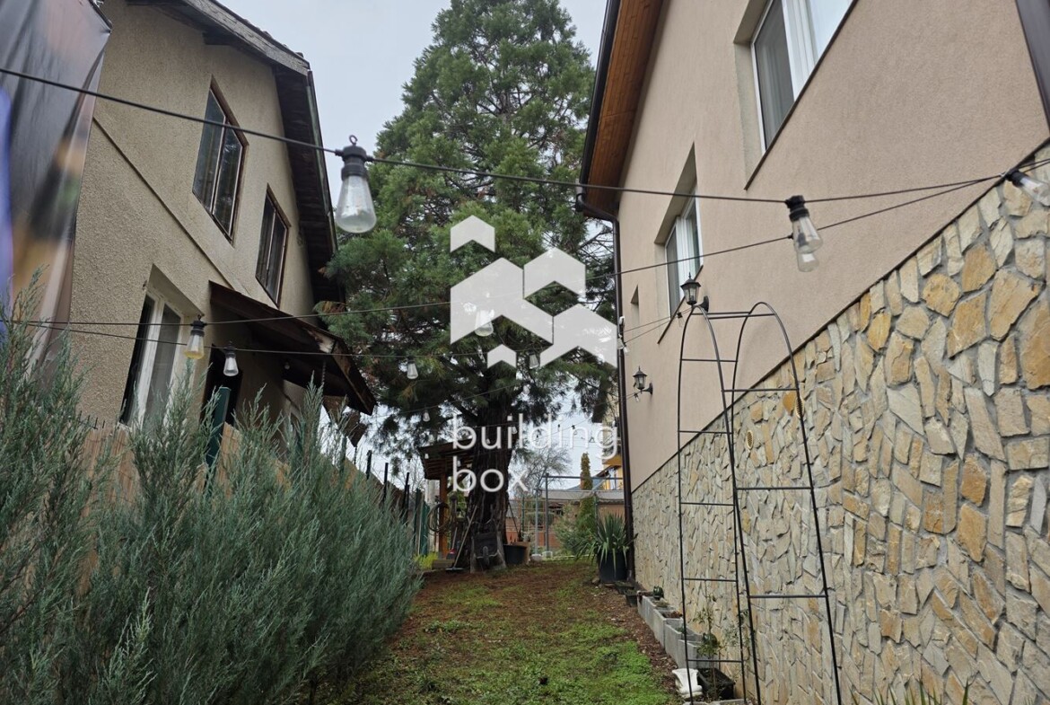 Къща - София, област, с.Искрец - 0