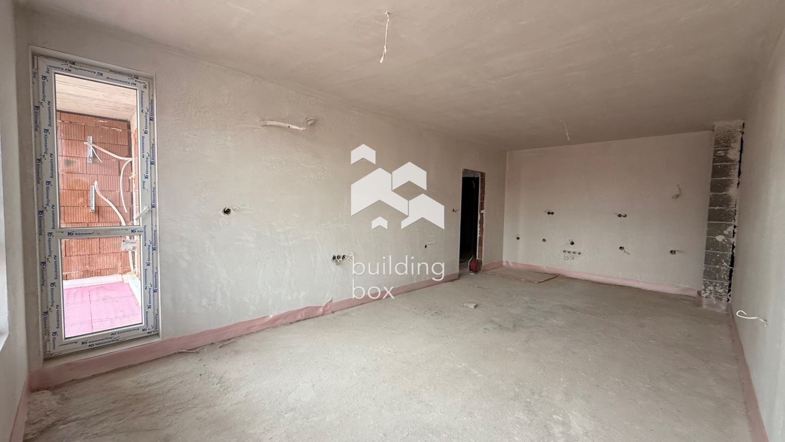 Двустаен апартамент в кв. Остромила до Виа парк