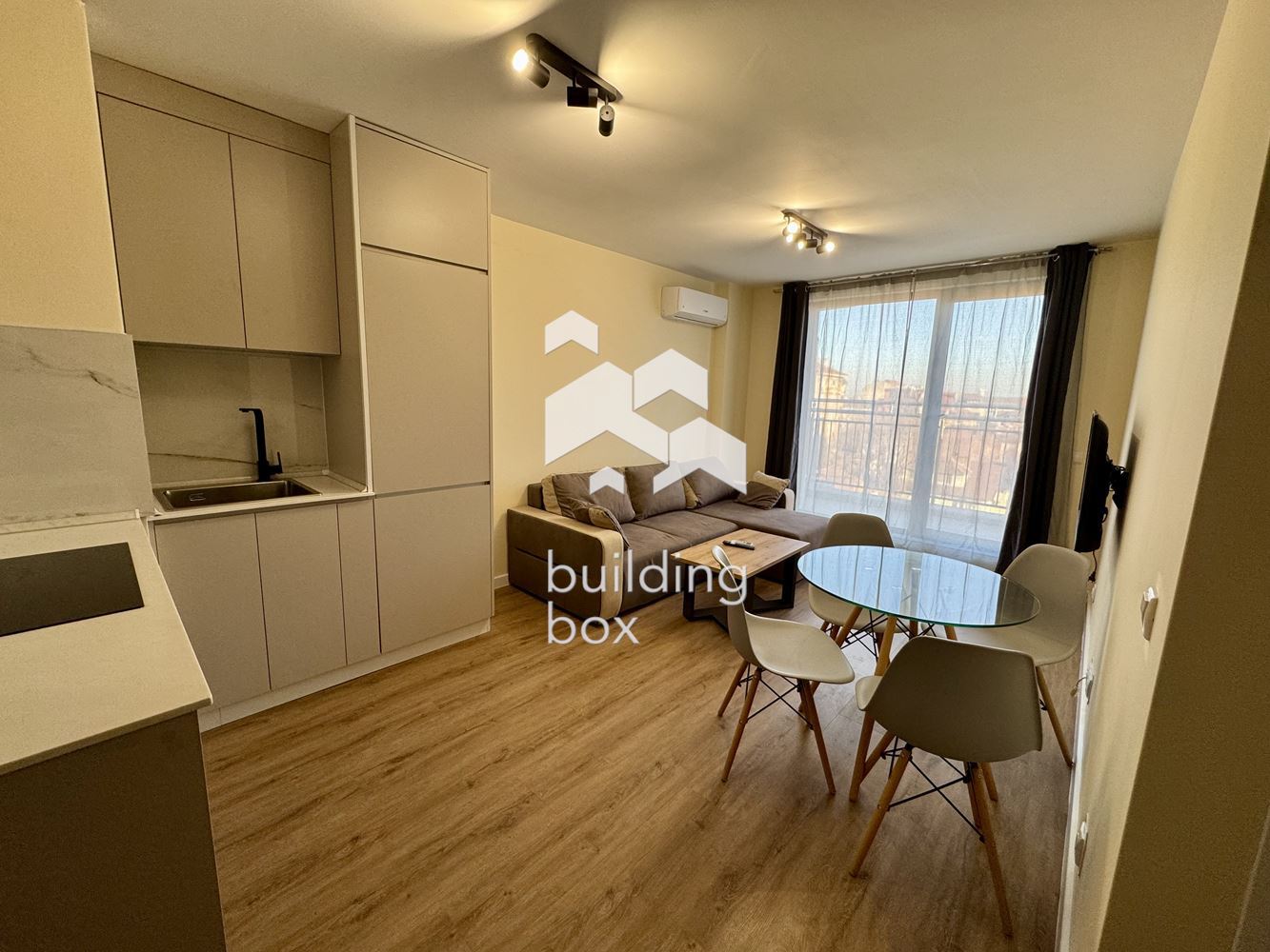 Двустаен апартамент до “Опълченска” - 0