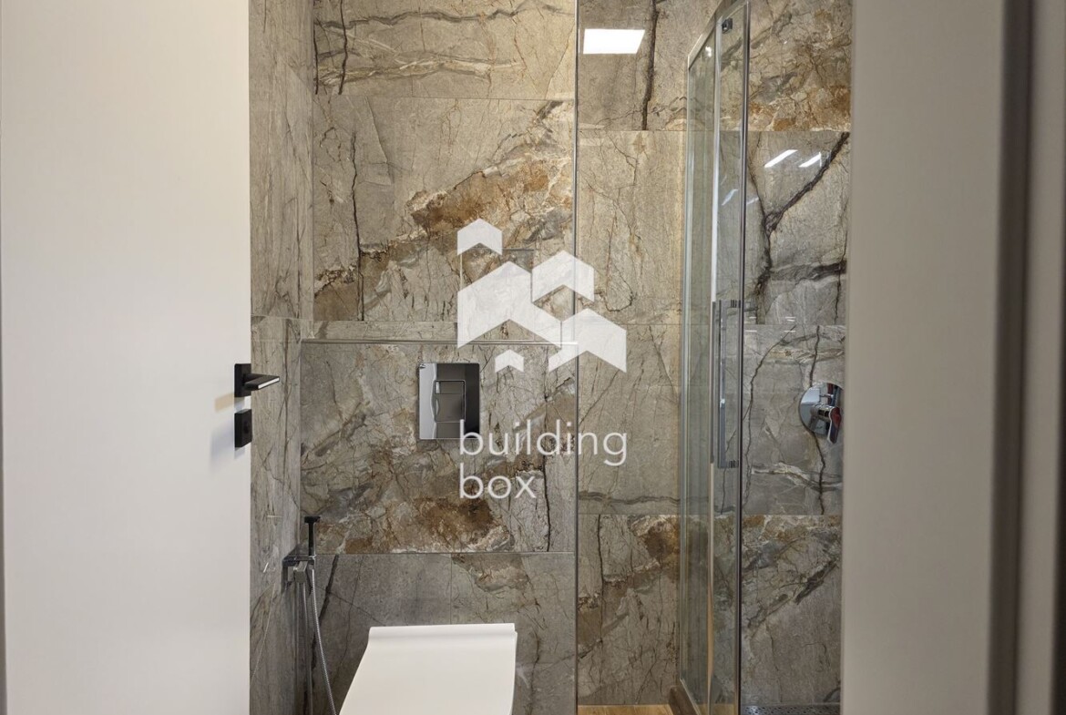 Двустаен в малинова долина - 0