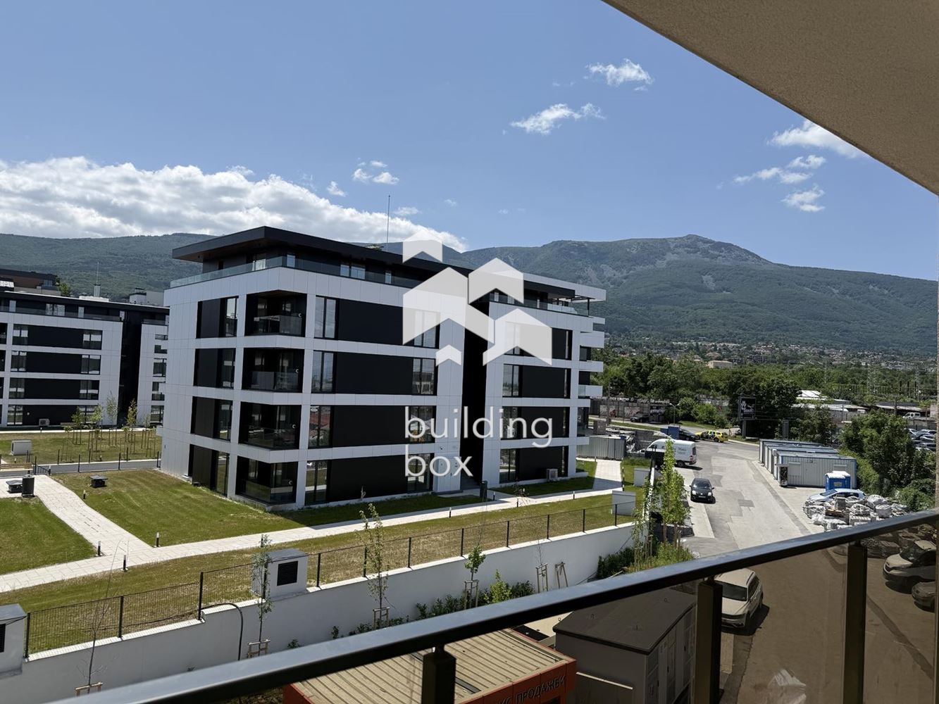 Обзаведен 3-стаен в Симеоново - 0