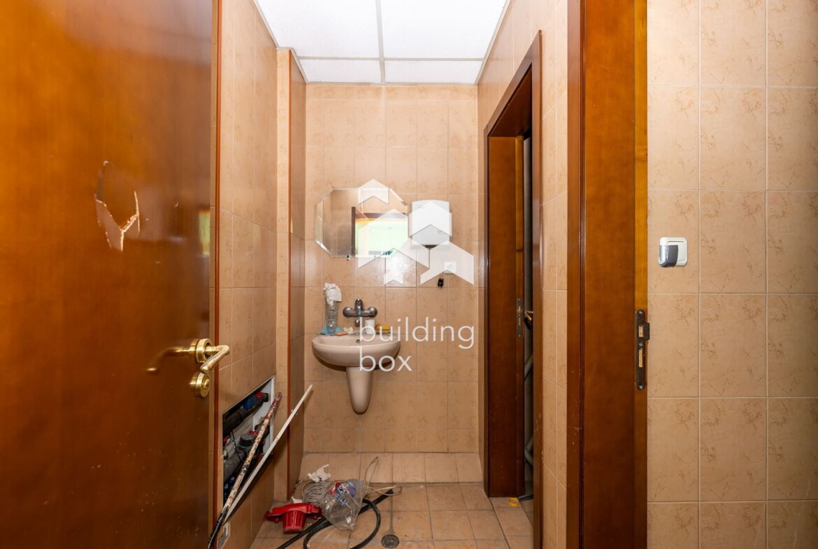 Търговско помещение на главен булевард - Град Пловдив - 0